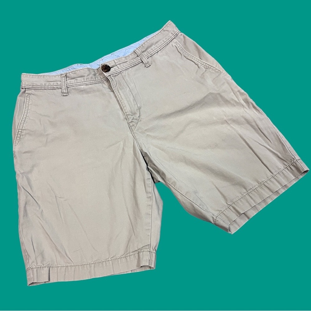 ⭐️HP⭐️Original Penguin Men’s Shorts Bundle. Size 32-33 Grey plaid and Khaki - Picture 10 of 14